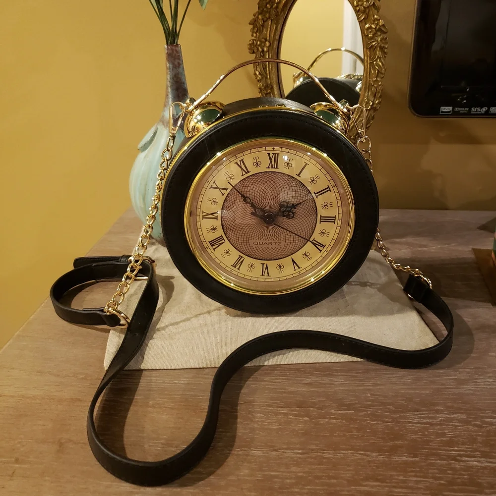 Quartz Retro Gold Clock Handbag w/ Crossbody Strap